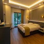 Hotel Santana