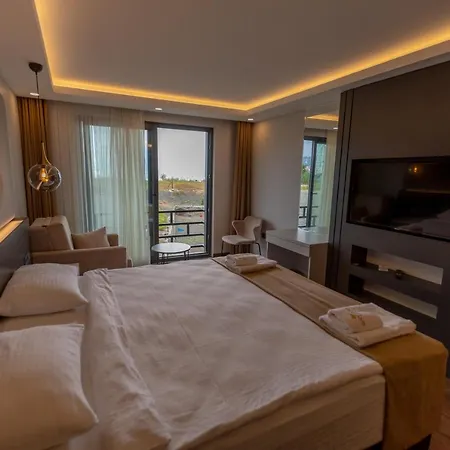 Hotel Santana