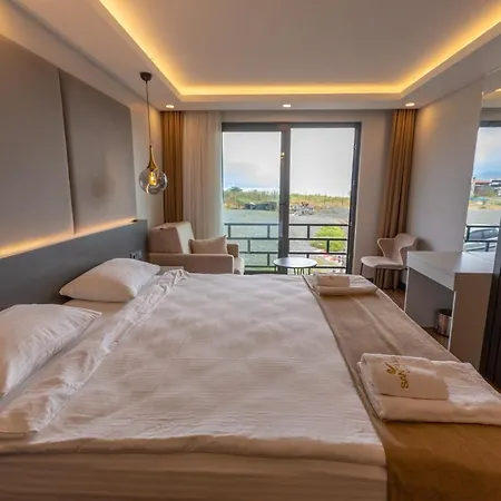 Santana Hotel 5*