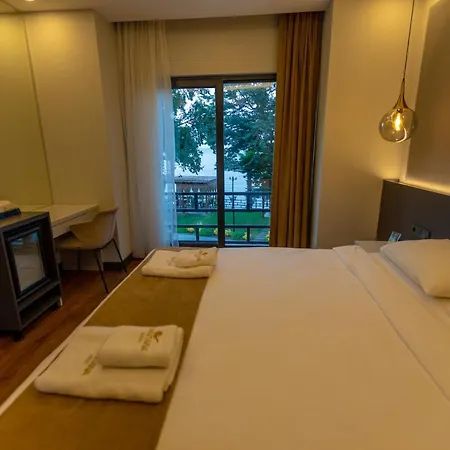 Santana Hotel