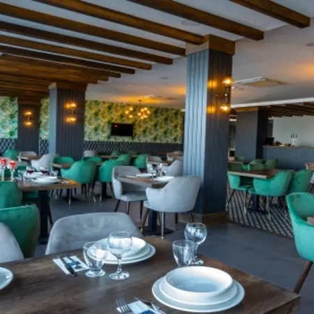 Hotel Santana 5*