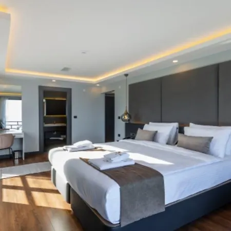 Hotel Santana 5*