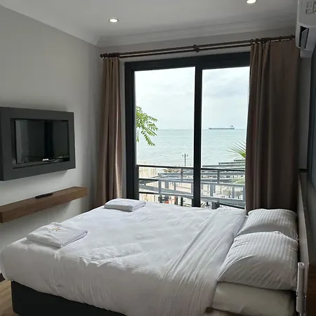 Santana Hotel Trebizonda