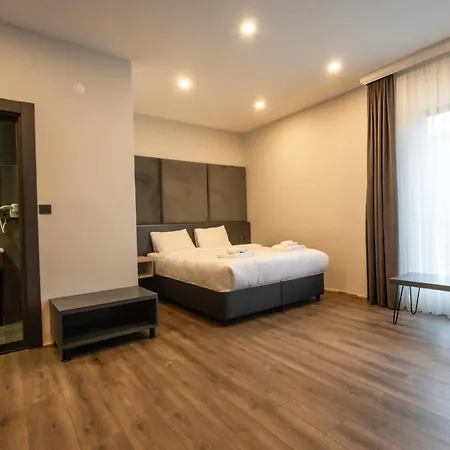 Santana Hotel
