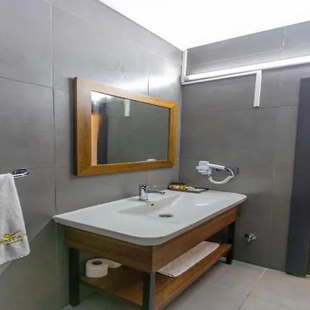 Santana Hotel