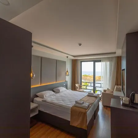 Santana Hotel 5*
