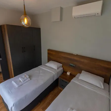 Hotel Santana 5*