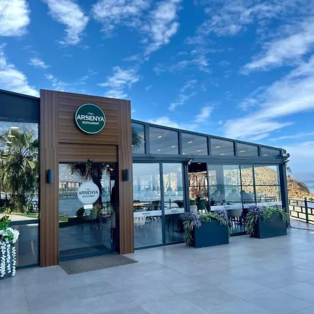 Hotel Santana 5*
